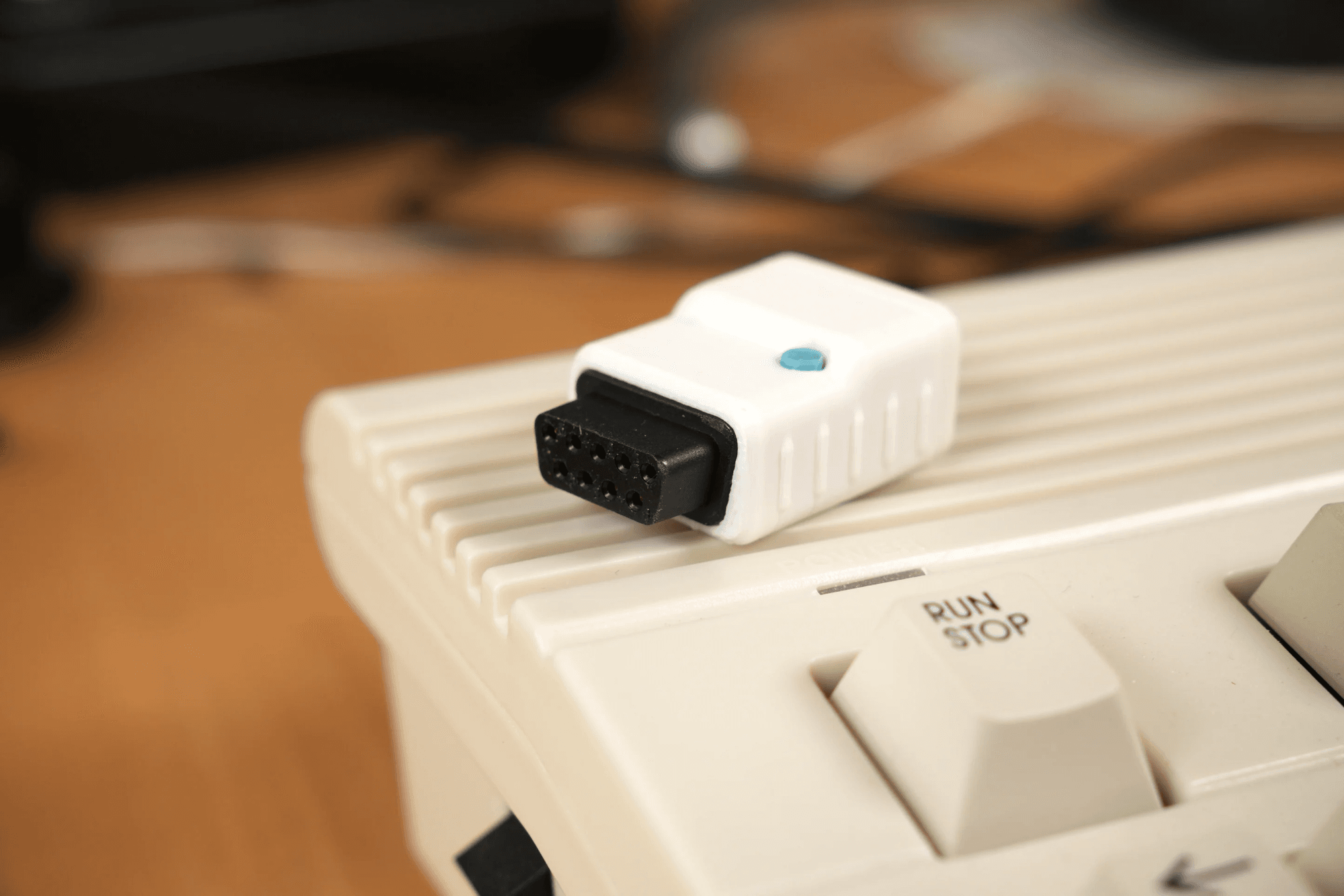 USB4AMI